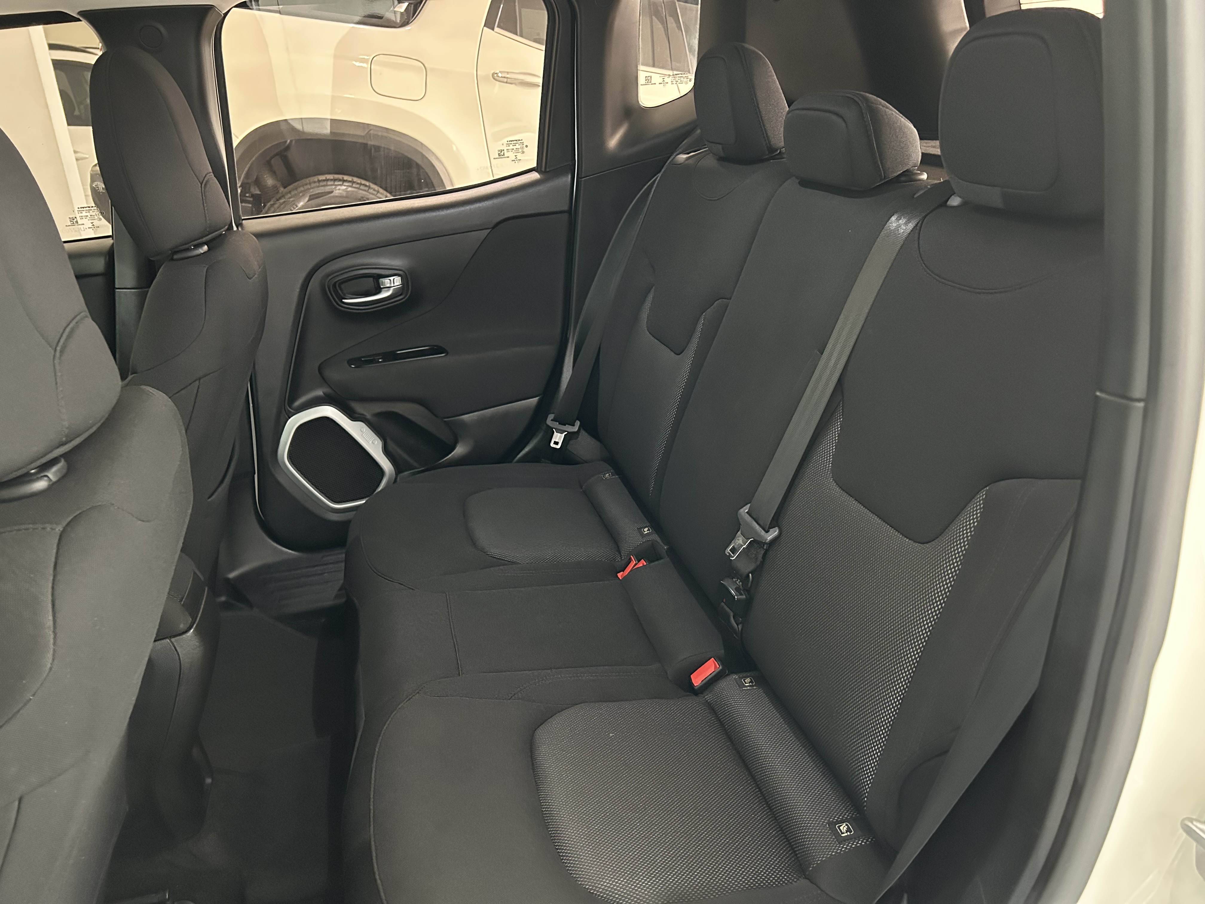 Jeep Renegade 1.8 4X2 Flex 16V Aut. - foto 15