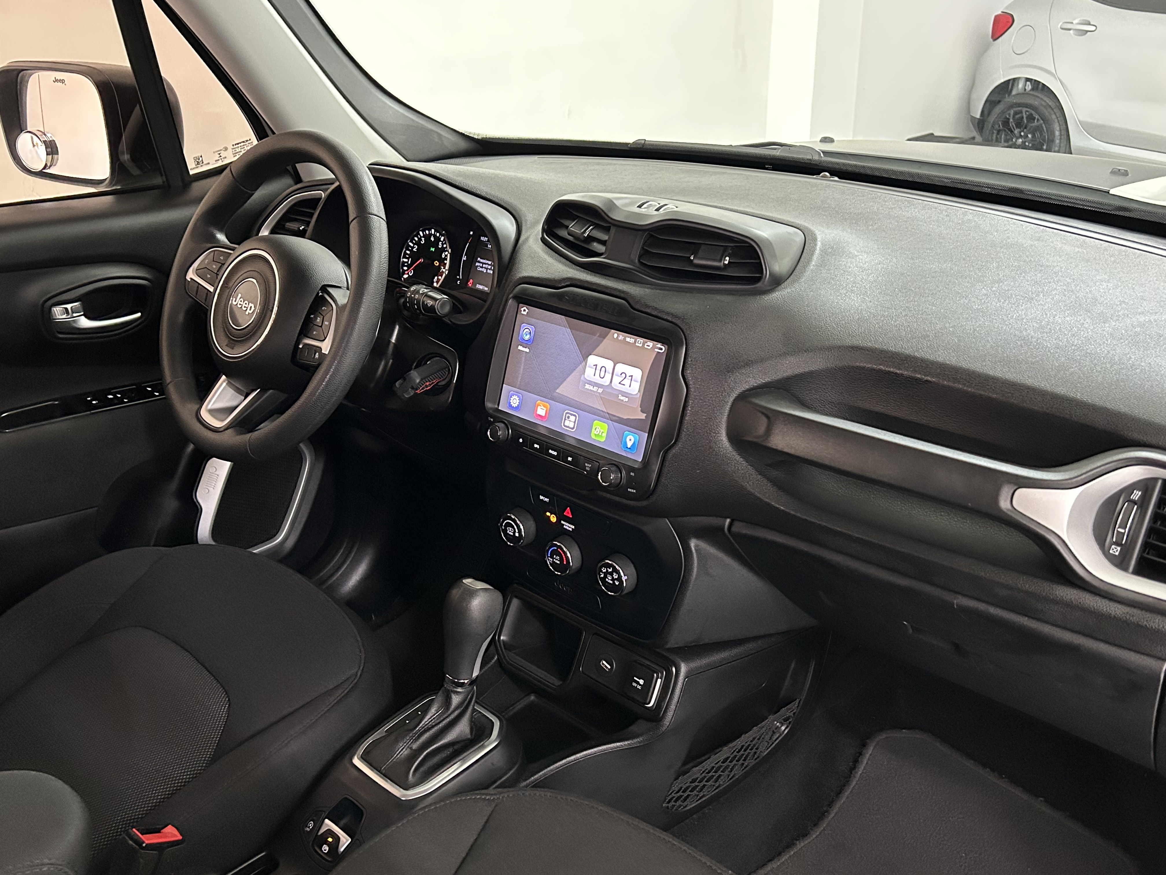 Jeep Renegade 1.8 4X2 Flex 16V Aut. - foto 13