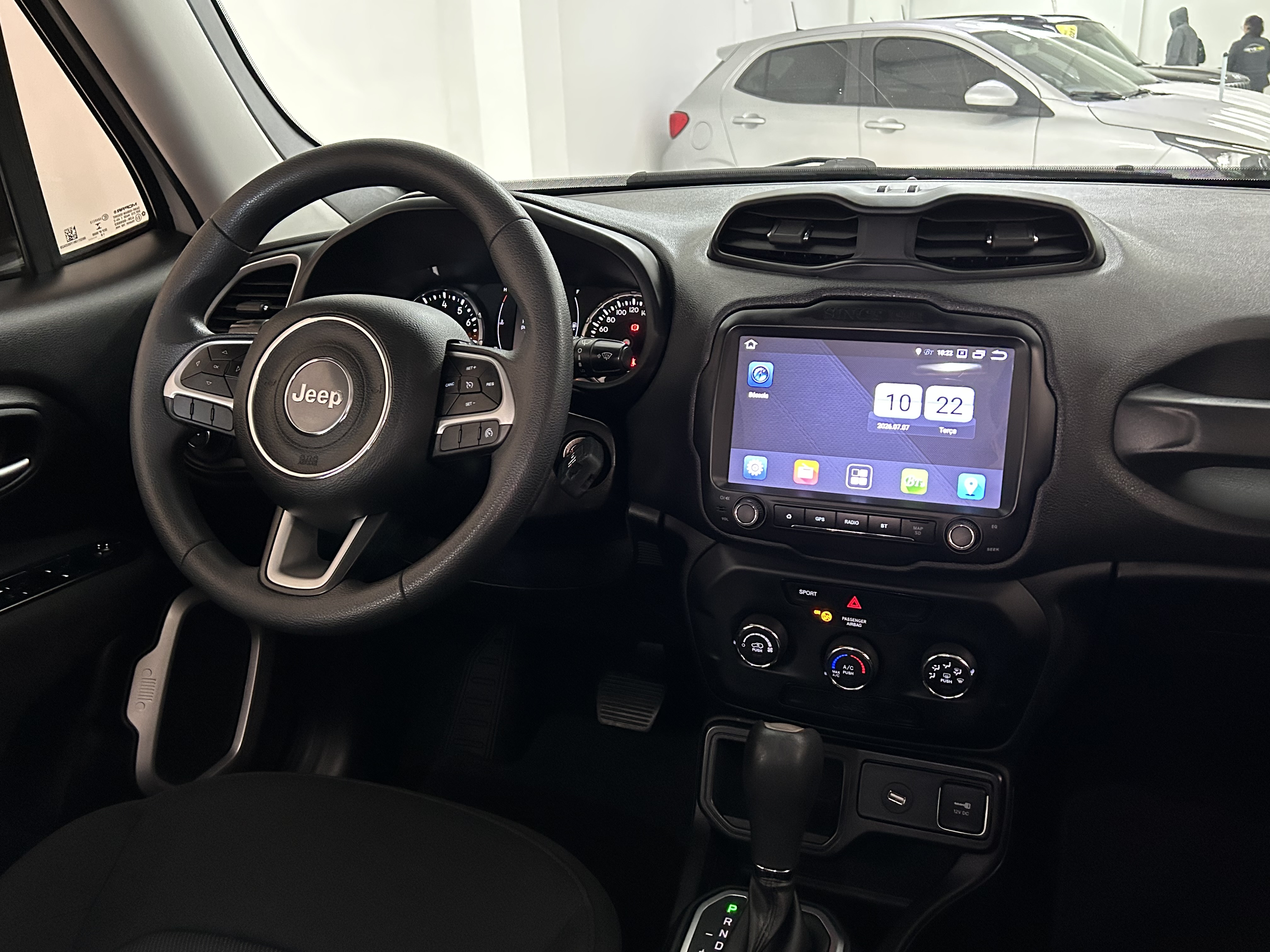 Jeep Renegade 1.8 4X2 Flex 16V Aut. - foto 14