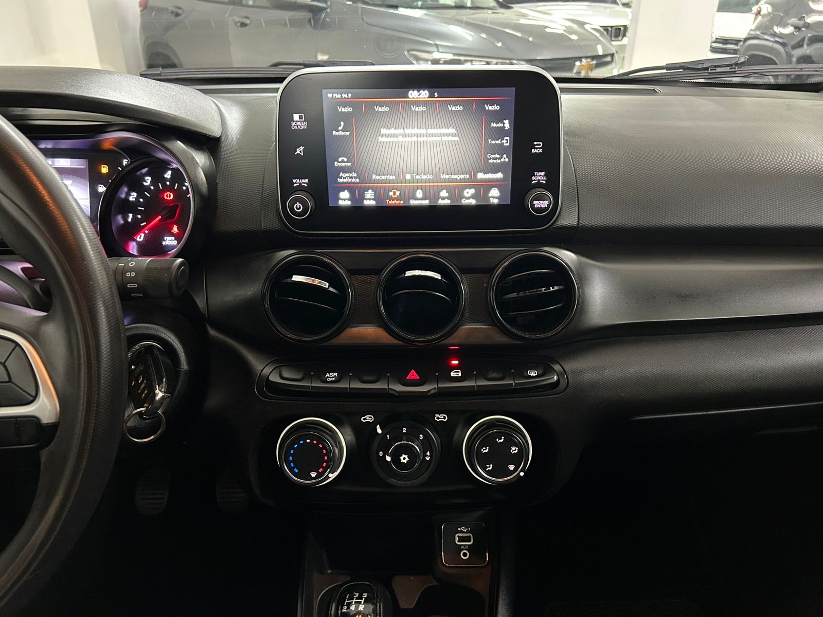 Fiat Cronos Drive 1.3 8V Flex - foto 11