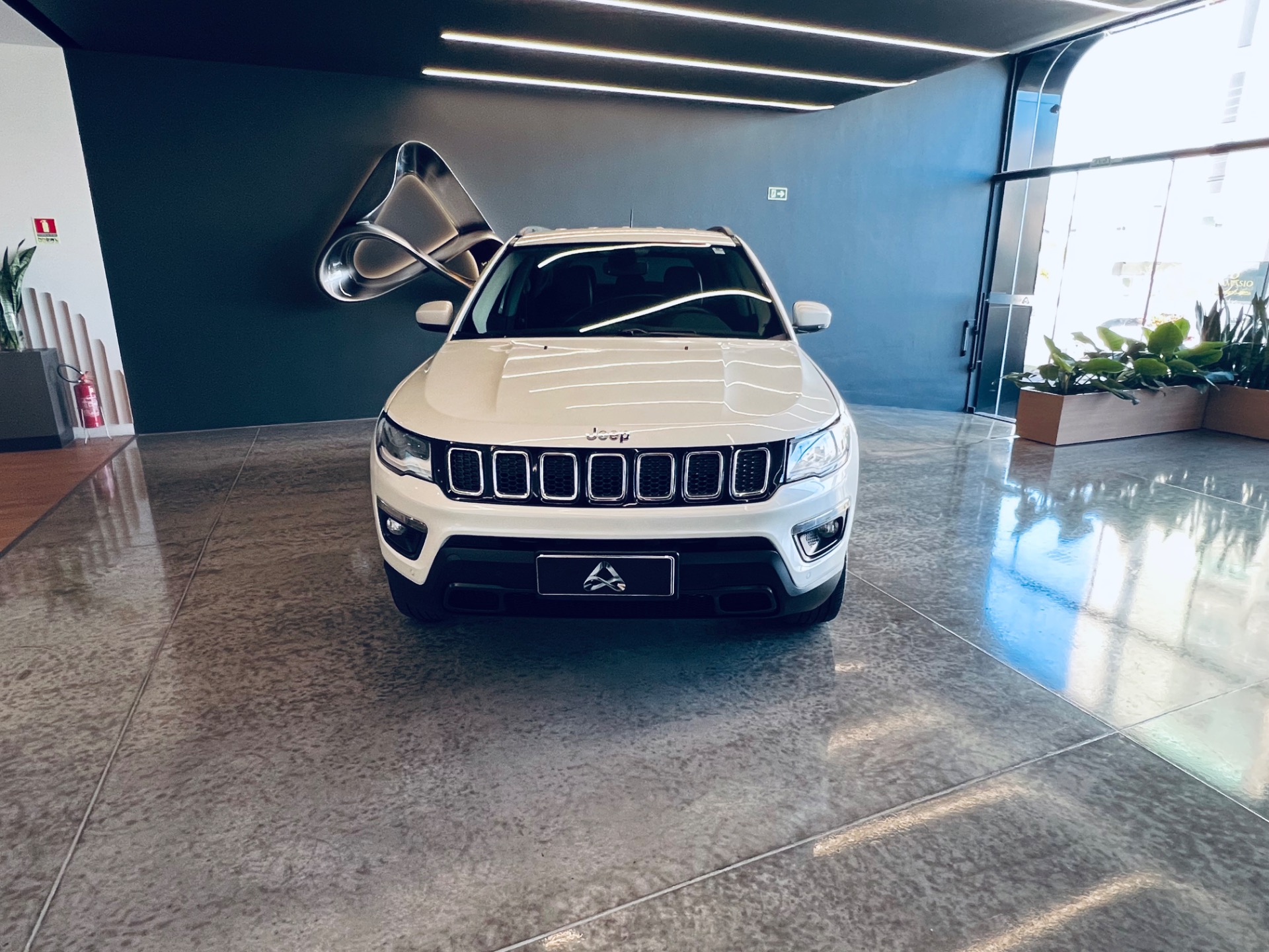 Jeep Compass Longitude 2.0 4X4 Dies. 16V Aut. - foto 2