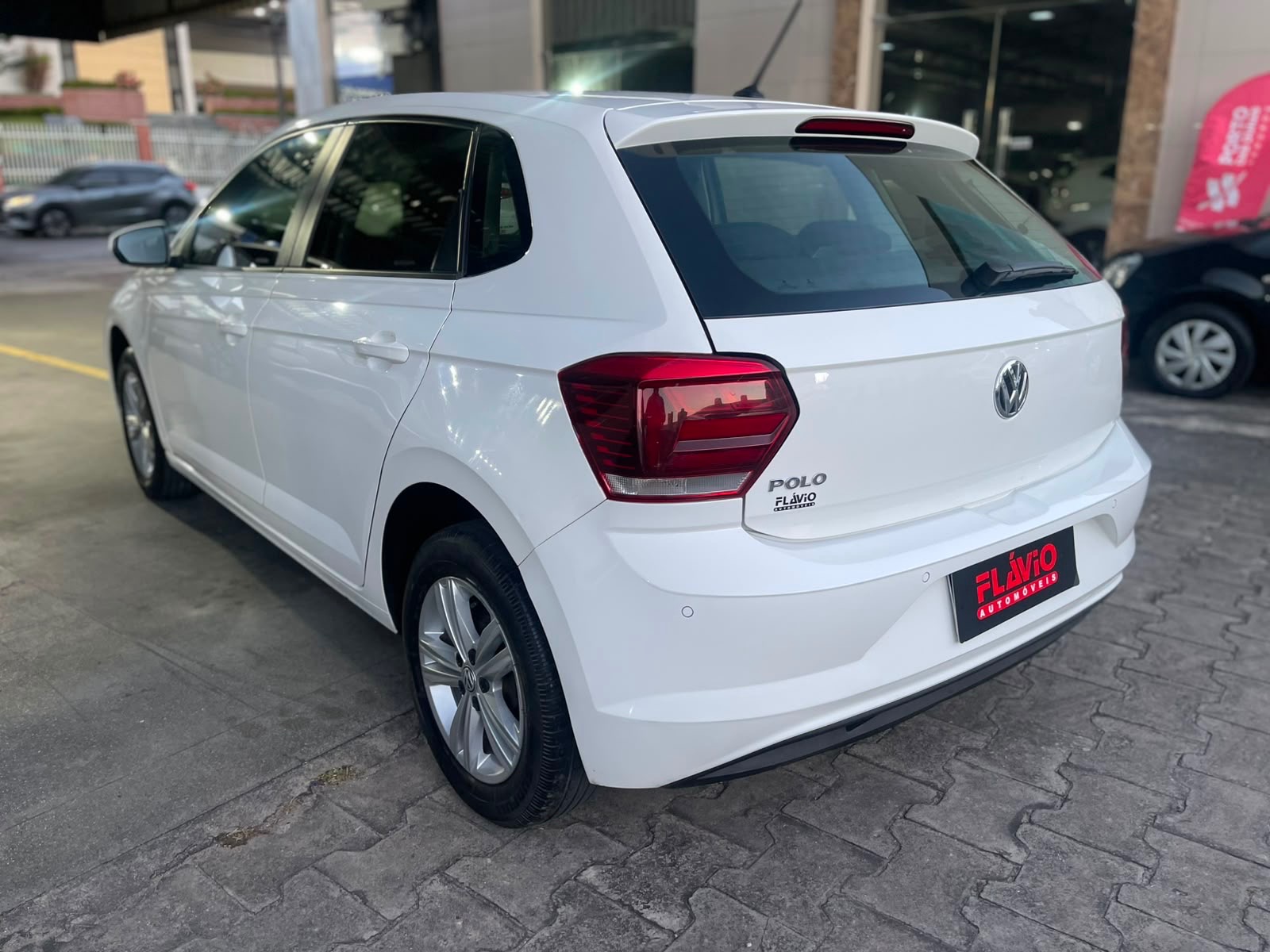 Volkswagen Polo 1.0 Flex 12V 5P - foto 3