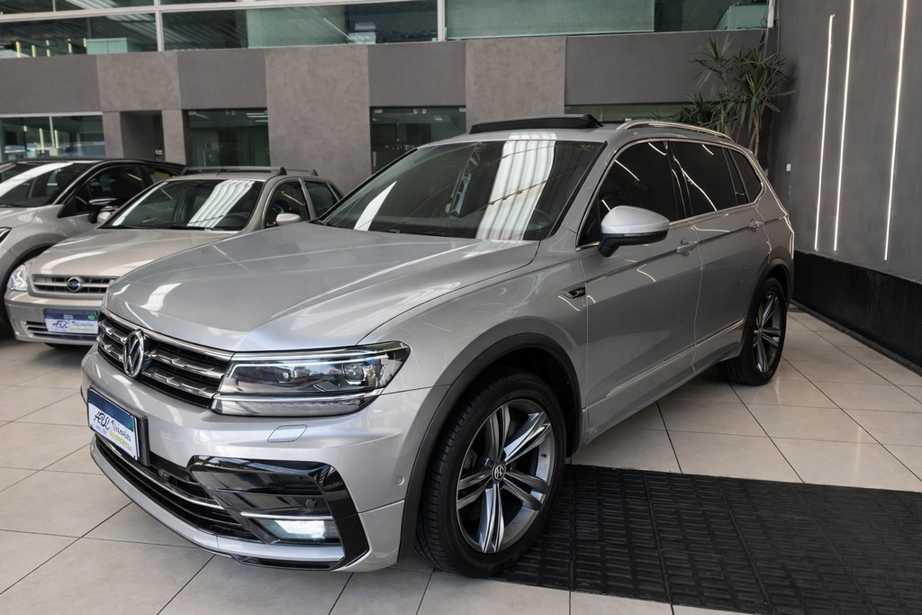 Volkswagen Tiguan Allspac R Line 350 TSI 2.0 4X4 - foto 11