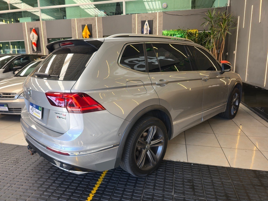 Volkswagen Tiguan Allspac R Line 350 TSI 2.0 4X4 - foto 12