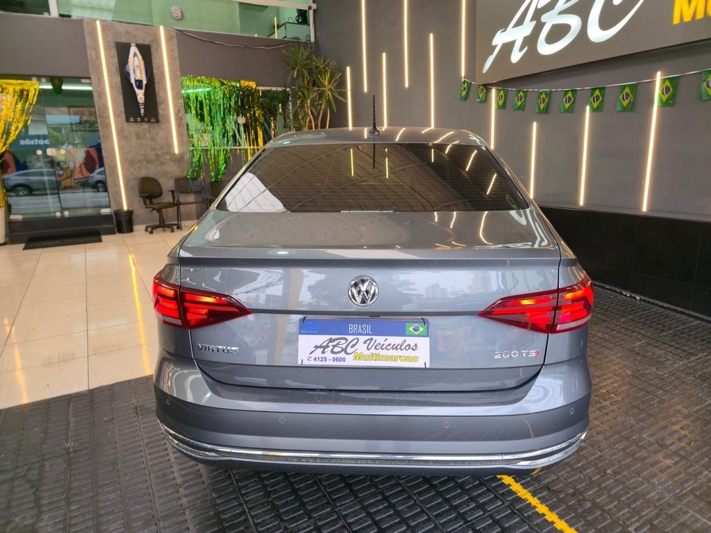 Volkswagen Virtus Highline 200 TSI 1.0 Flex 12V Automático - foto 9
