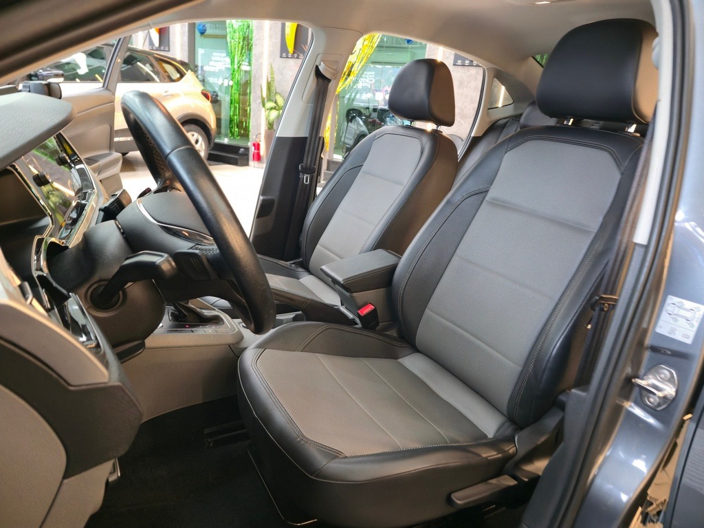 Volkswagen Virtus Highline 200 TSI 1.0 Flex 12V Automático - foto 4
