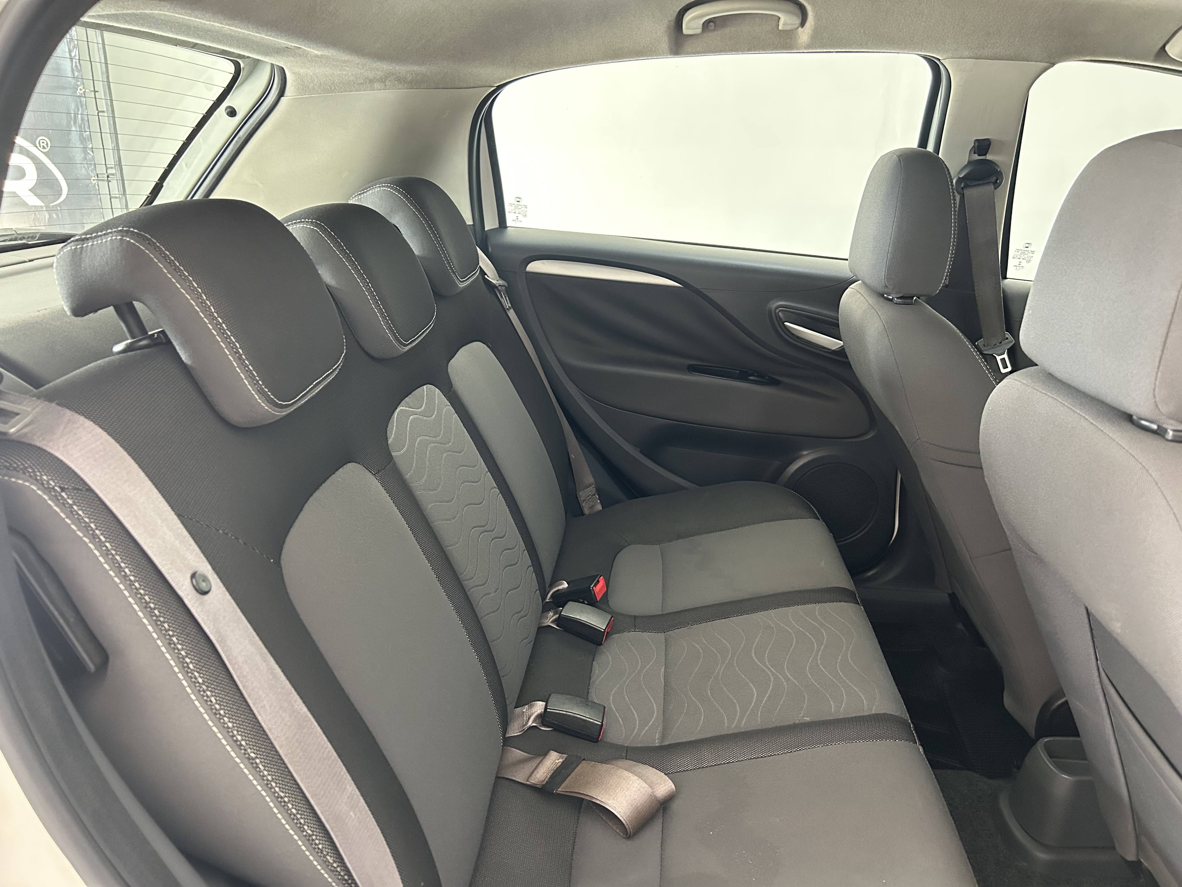 Fiat Punto Essence 1.6 Flex 16V 5P - foto 7