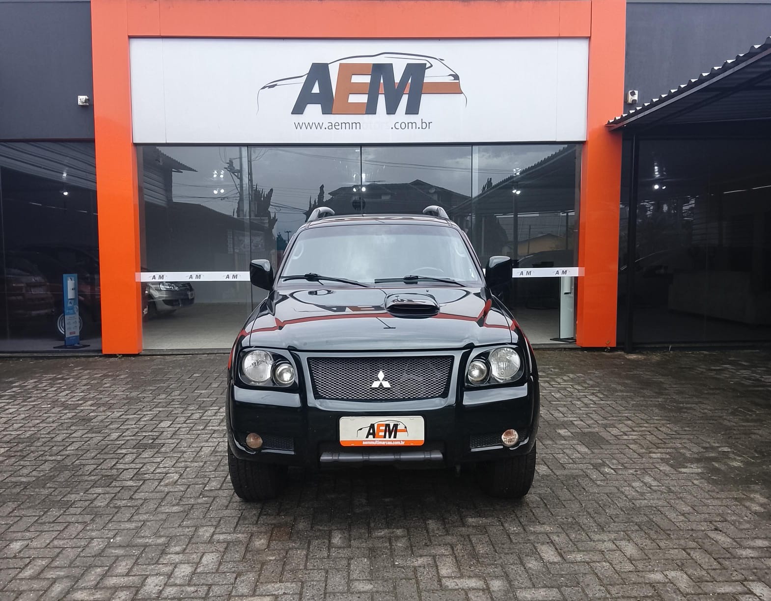 Mitsubishi Pajero Sport Sport Hpe 2.5 4X4 Diesel Aut. - foto 2
