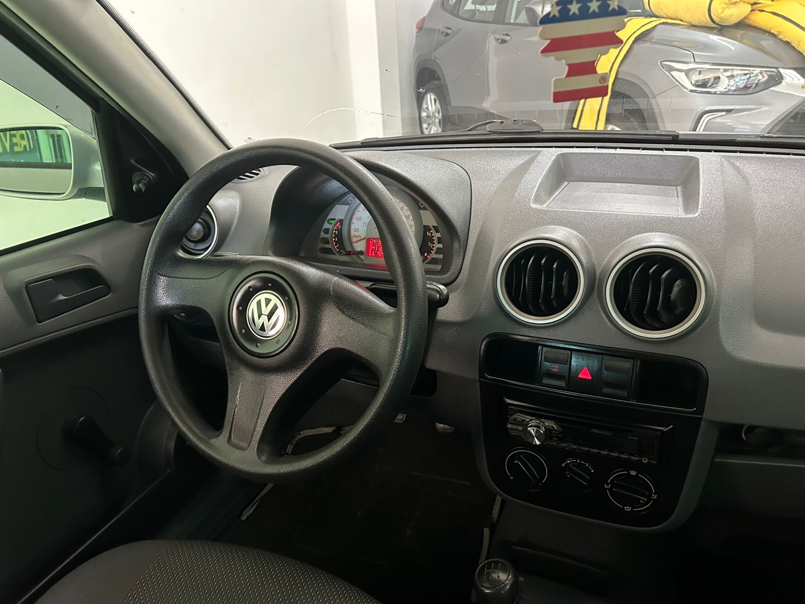 Volkswagen Parati 1.6 Mi Plus Total Flex 8V 4P - foto 14