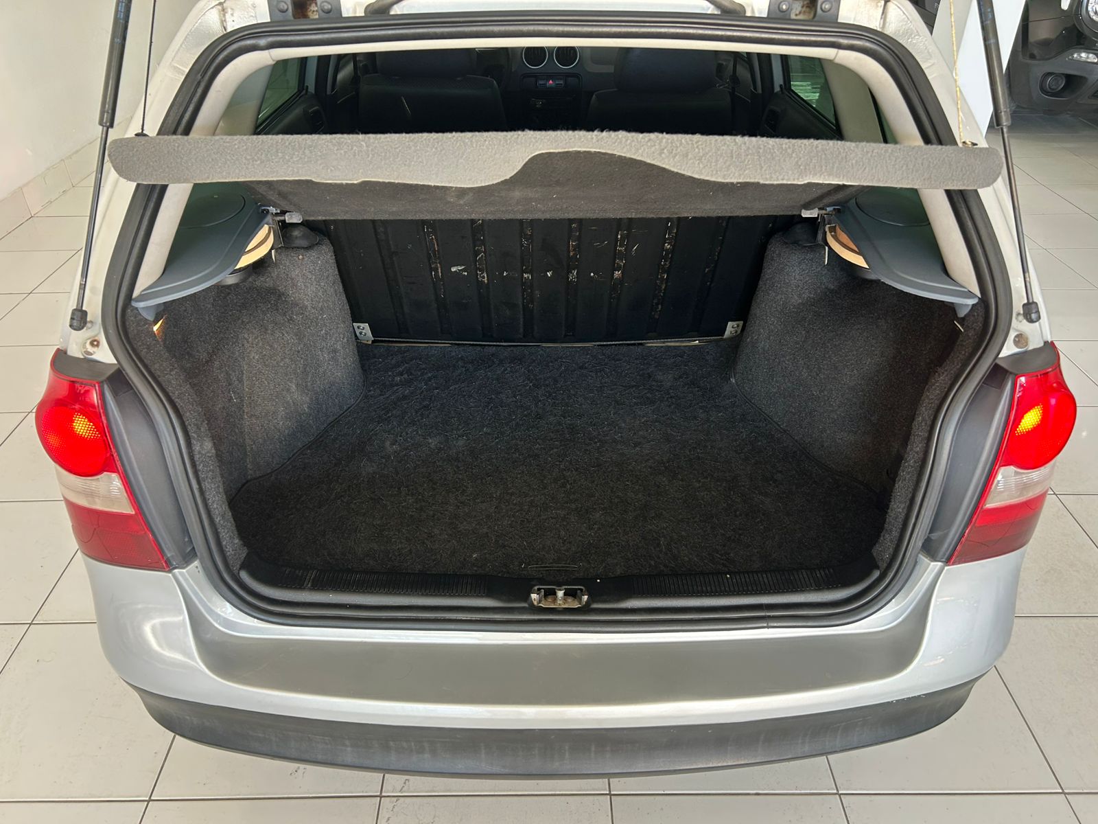 Volkswagen Parati 1.6 Mi Plus Total Flex 8V 4P - foto 12