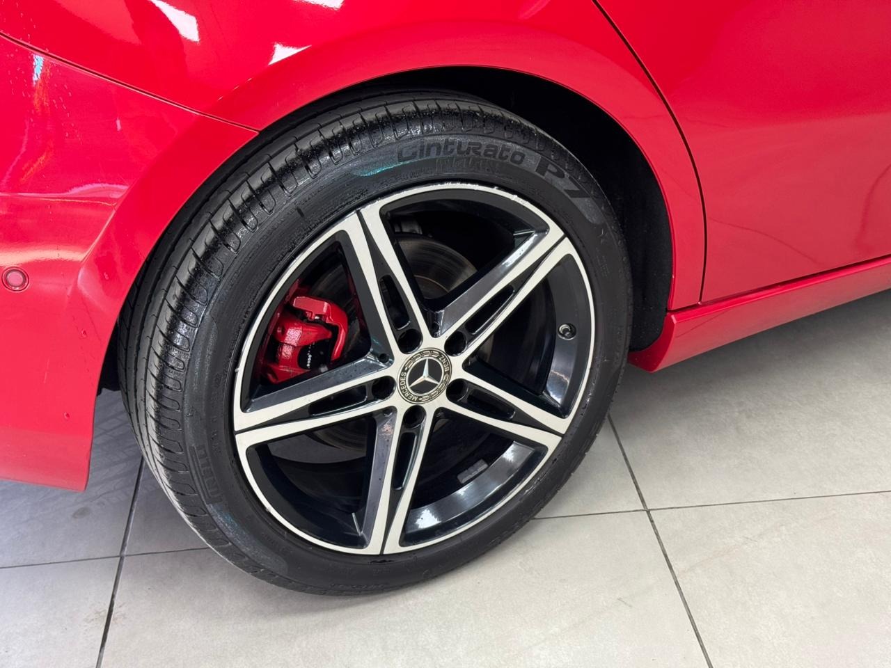 Mercedes-Benz A 250 2.0 Tb Hatch Vision - foto 5