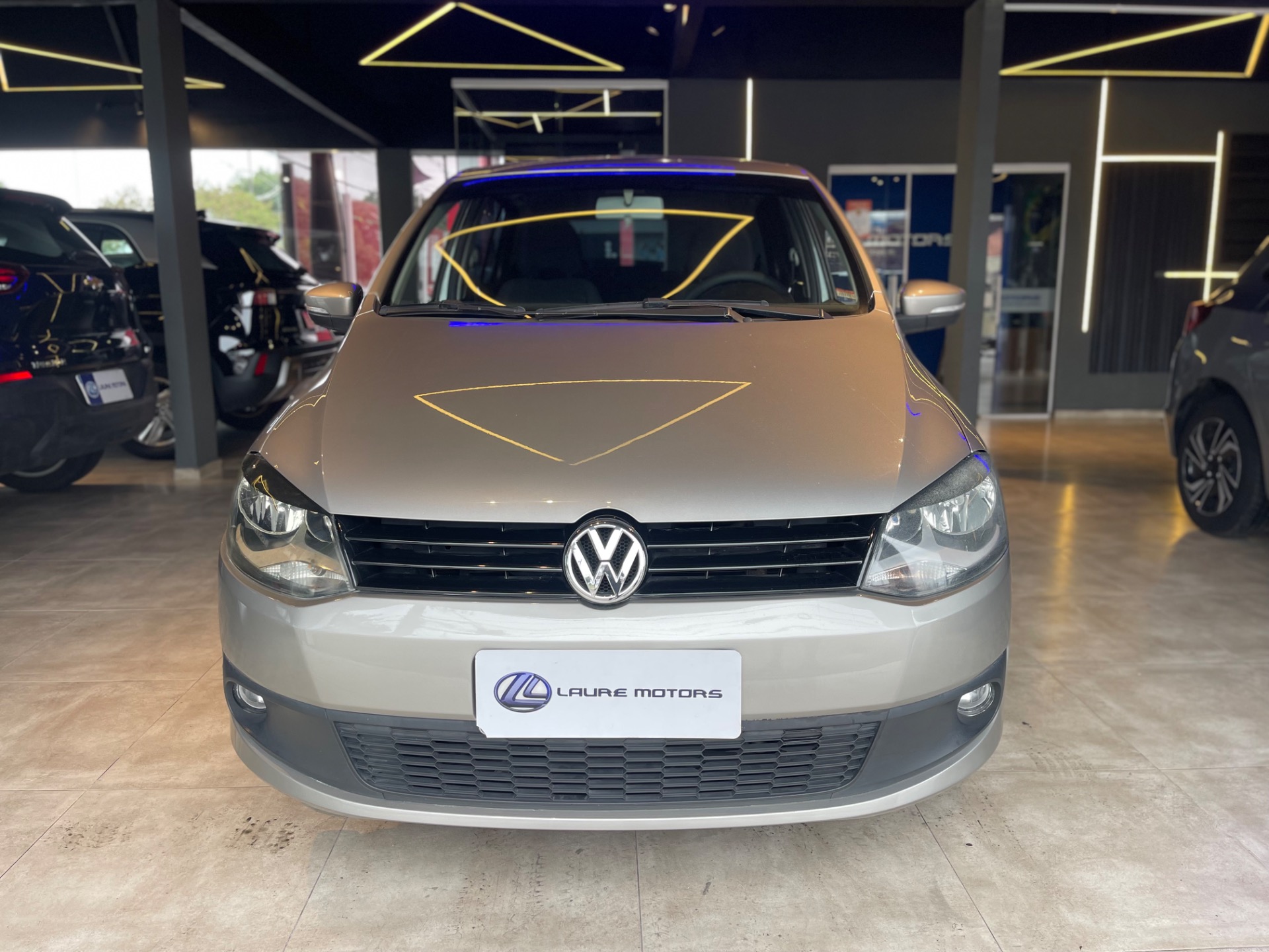 Volkswagen Fox 1.6 Mi Total Flex 8V 5P - foto 2