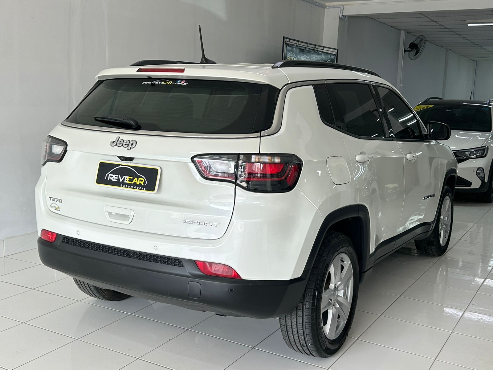 Jeep Compass Sport T270 1.3 Tb 4X2 Flex Aut. - foto 6