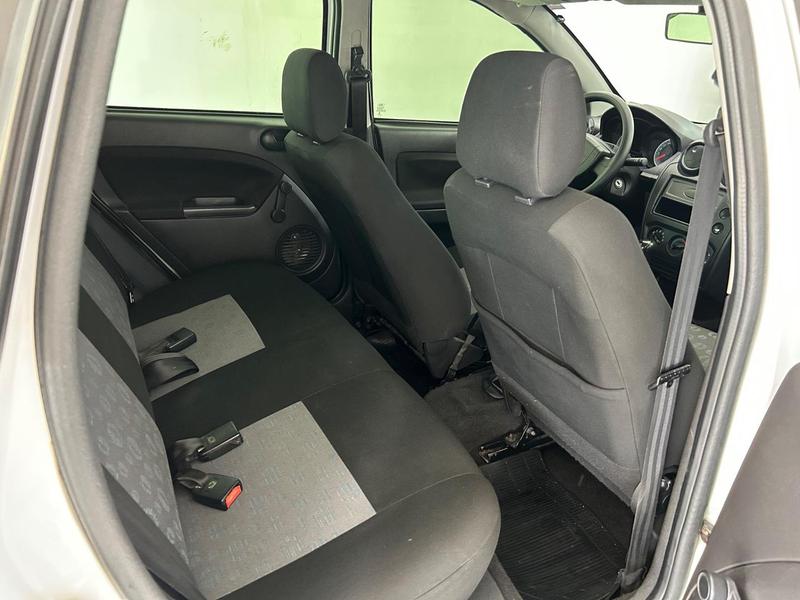 Ford Fiesta 1.0 8V Flex Class 1.0 8V Flex 5P - foto 9