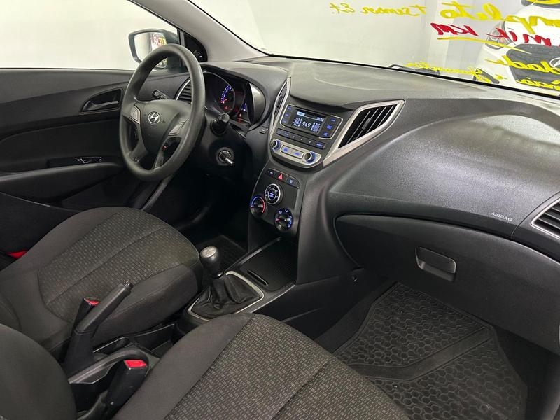 Hyundai HB20 Comf. C.plus C.style 1.0 Flex 12V - foto 12
