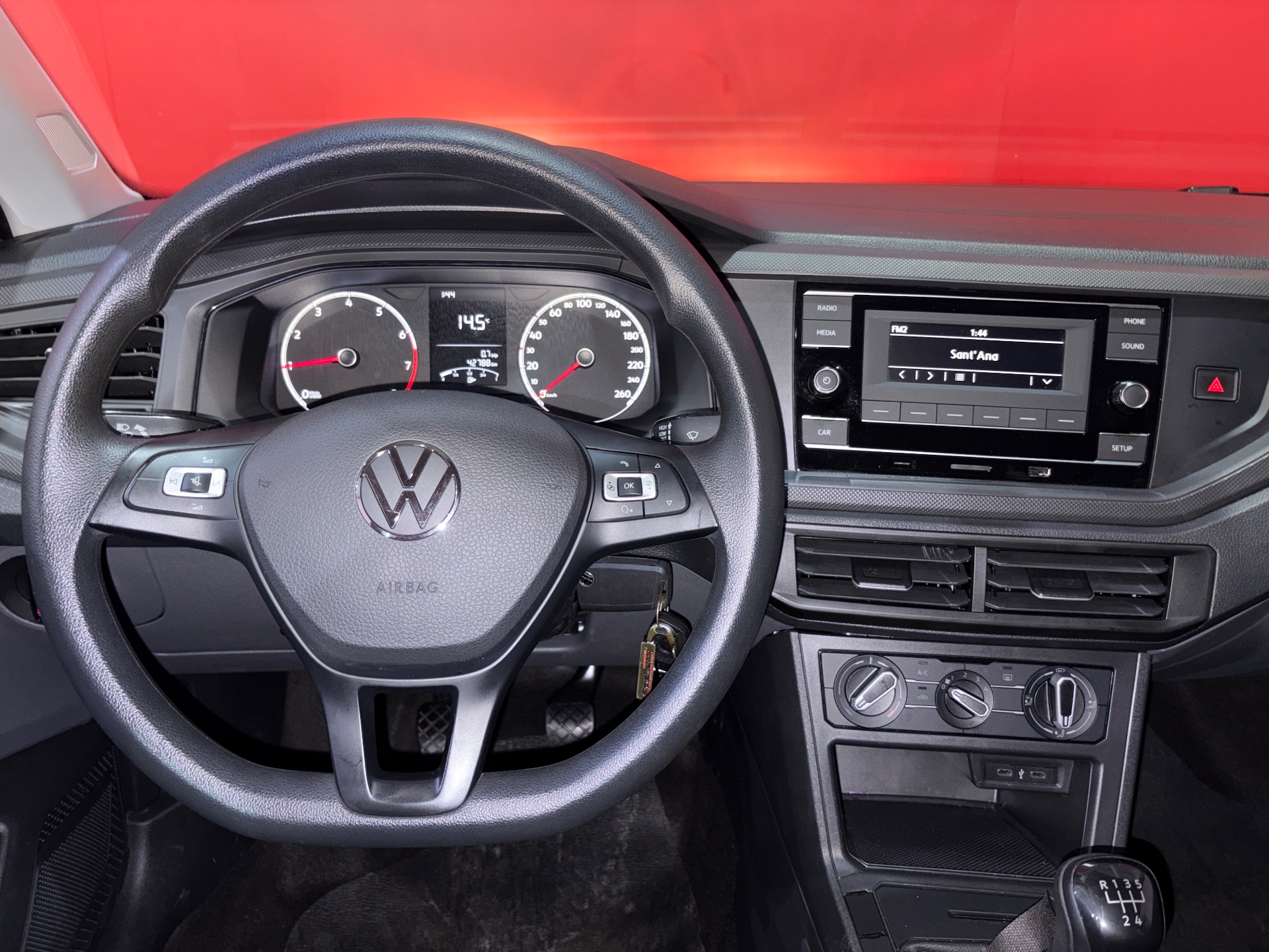 Volkswagen Polo Track 1.0 Flex 12V 5P - foto 11