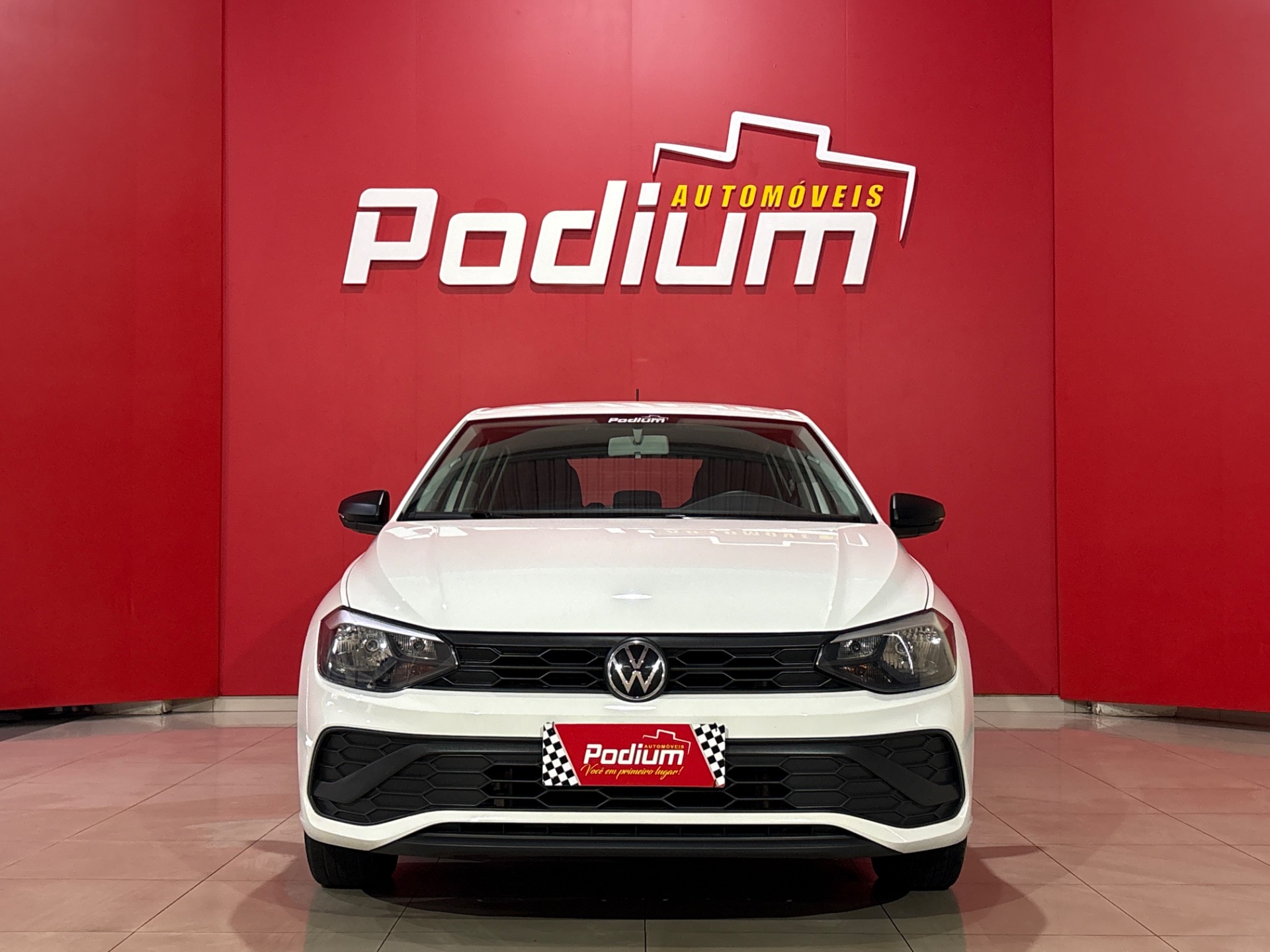 Volkswagen Polo Track 1.0 Flex 12V 5P - foto 2