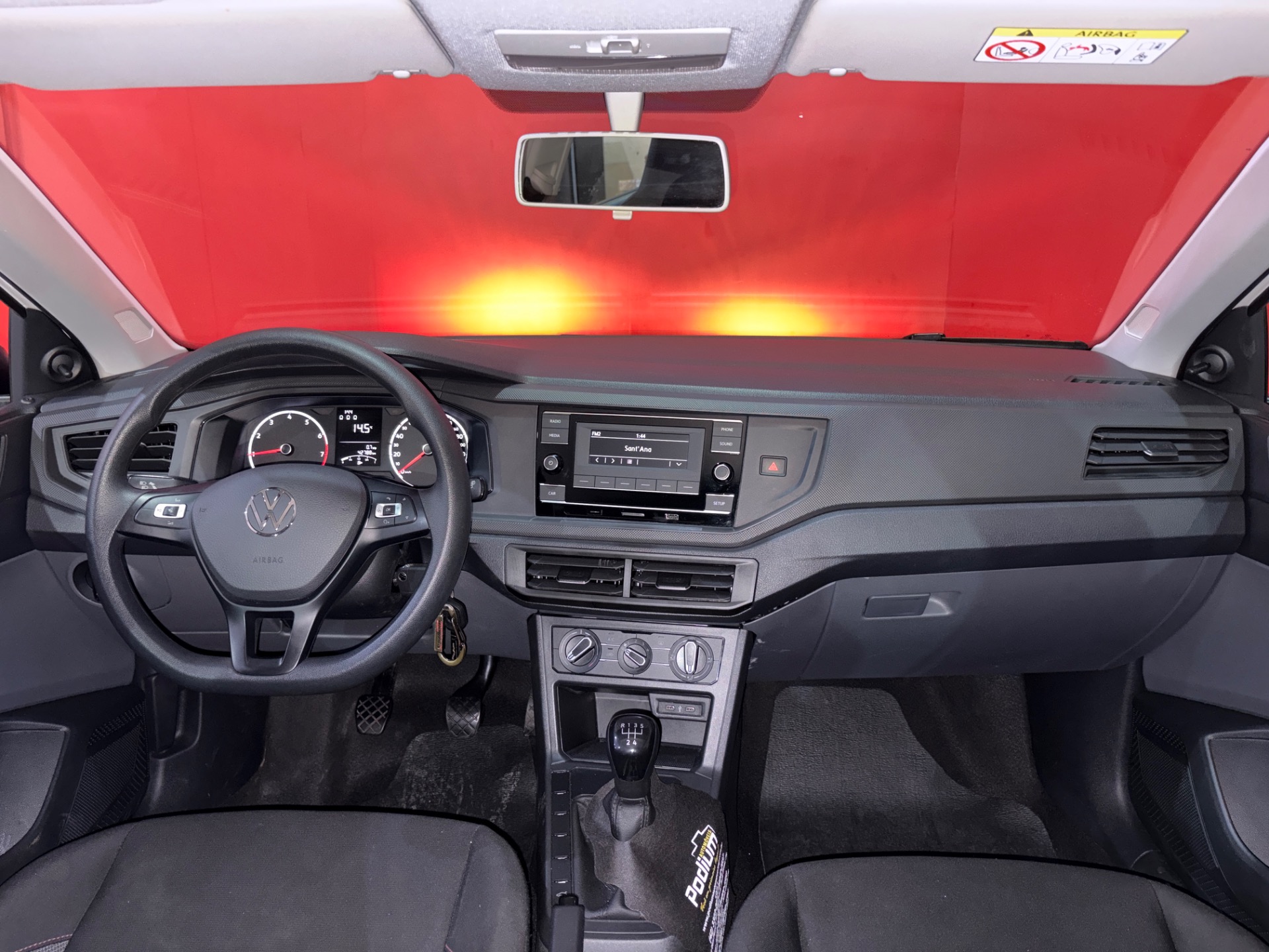 Volkswagen Polo Track 1.0 Flex 12V 5P - foto 10