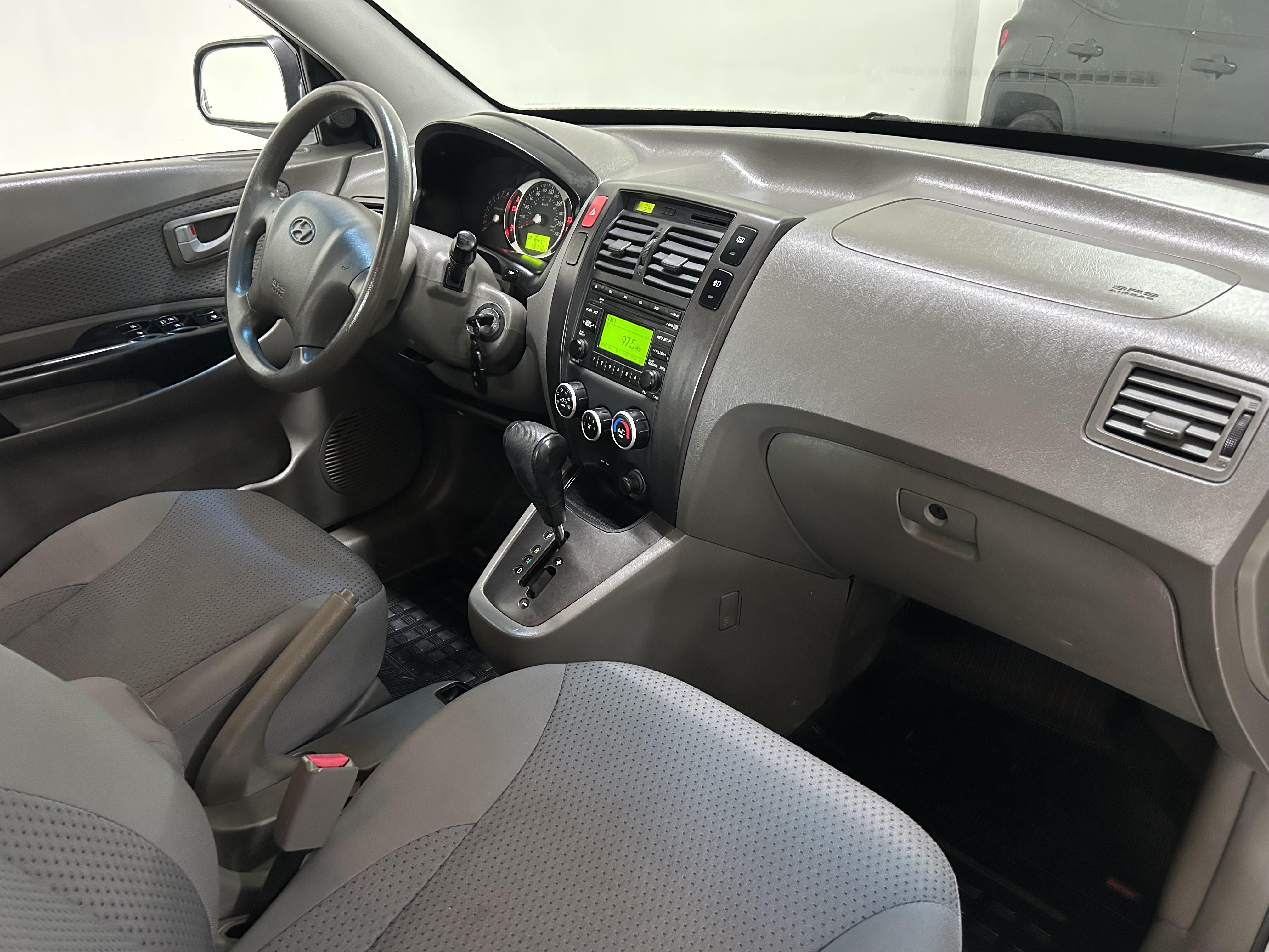 Hyundai Tucson 2.0 16V Aut. - foto 13
