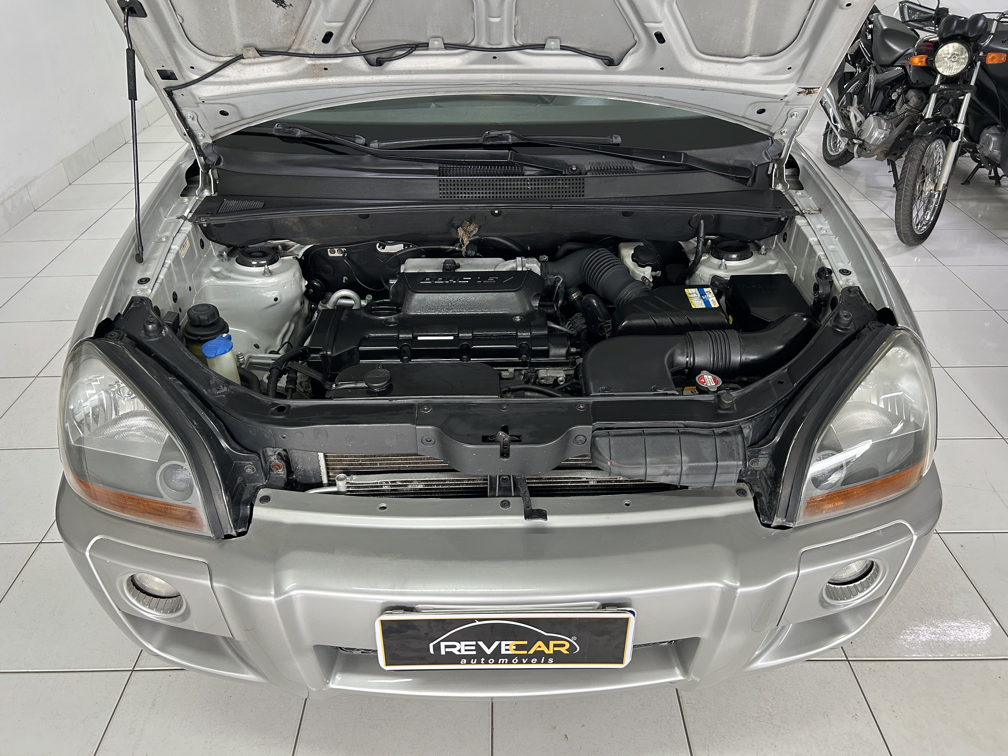 Hyundai Tucson 2.0 16V Aut. - foto 16