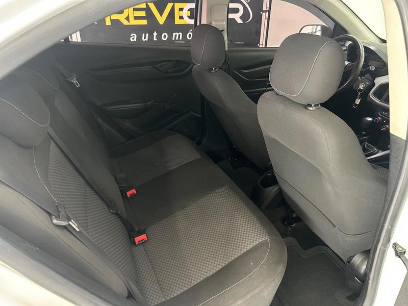 Chevrolet Onix Hatch Joy 1.0 8V Flex 5P Mec. - foto 13