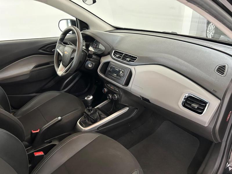 Chevrolet Onix Hatch LT 1.0 8V Flexpower 5P Mec. - foto 10