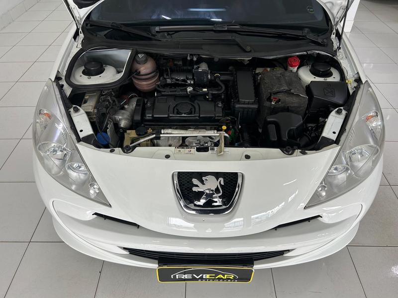 Peugeot 207 Active 1.4 Flex 8V 5P - foto 8