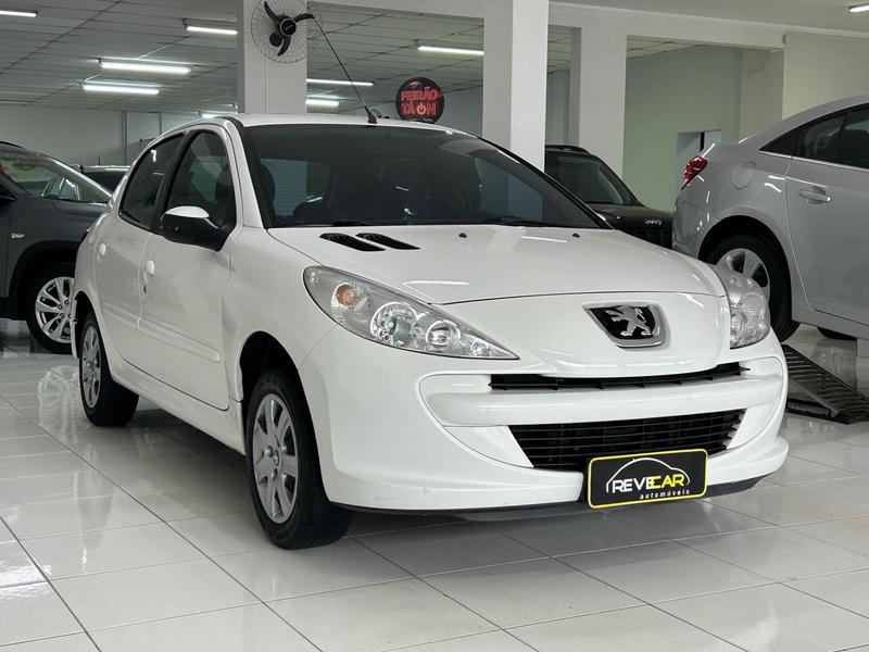 Peugeot 207 2014 à venda