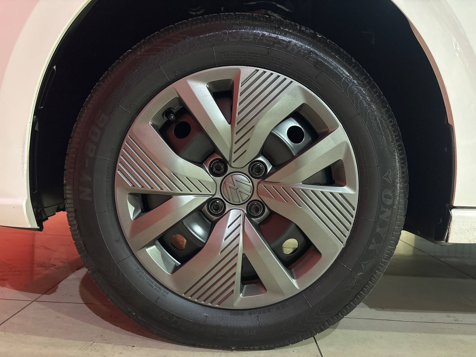 Volkswagen Polo Track 1.0 Flex 12V 5P - foto 5