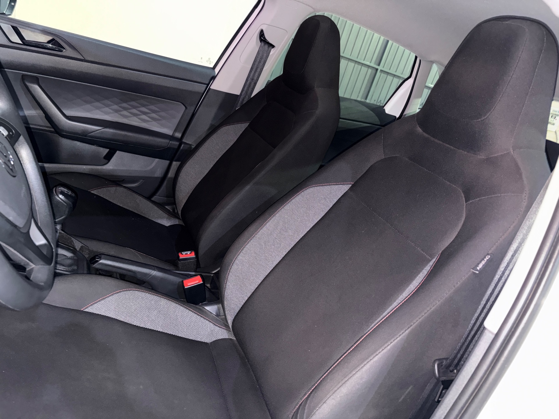 Volkswagen Polo Track 1.0 Flex 12V 5P - foto 7