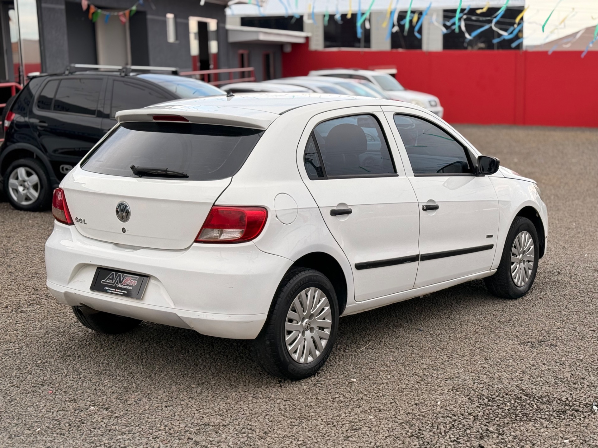Volkswagen Gol (novo) 1.0 Mi Total Flex 8V 4P - foto 6