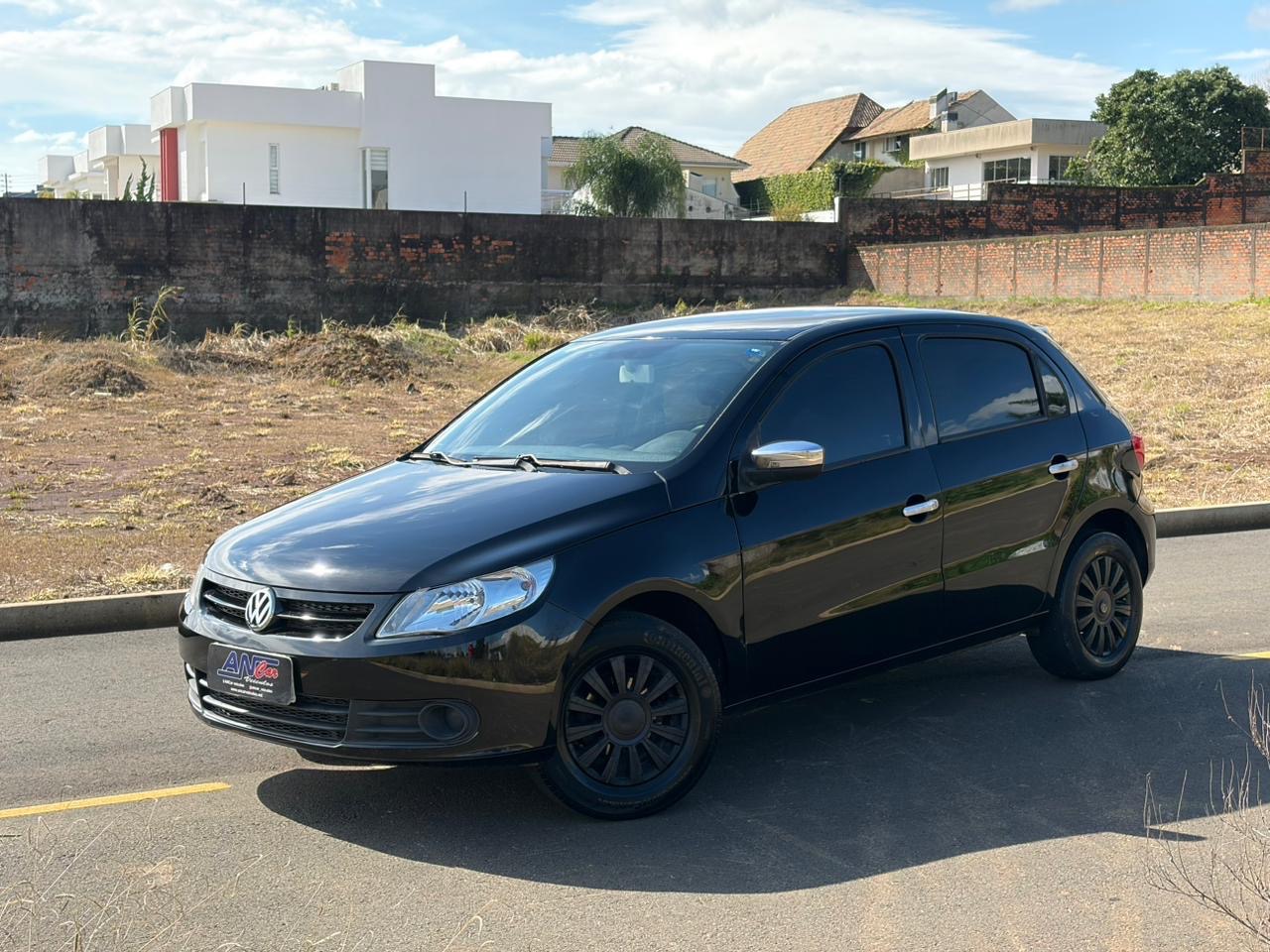 Volkswagen Gol (novo) 1.0 Mi Total Flex 8V 4P - foto 3
