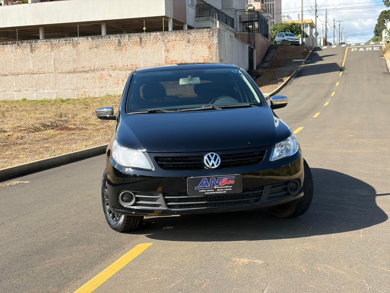 Volkswagen Gol (novo) 1.0 Mi Total Flex 8V 4P - foto 2