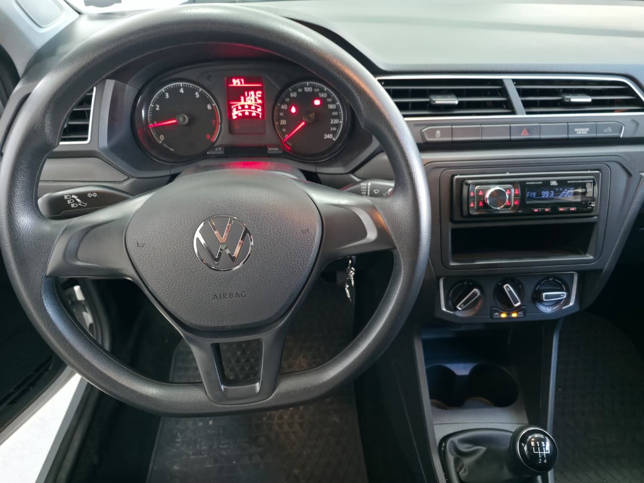Volkswagen Saveiro Robust 1.6 Total Flex 16V - foto 9