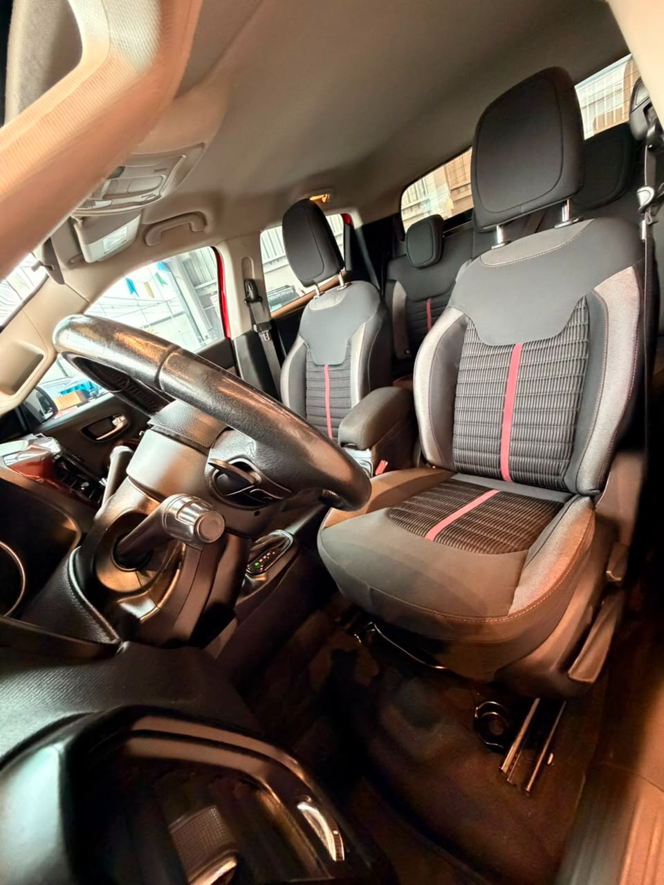 Fiat Toro Freedom 2.0 16V 4X4 Tb Diesel Aut. - foto 9