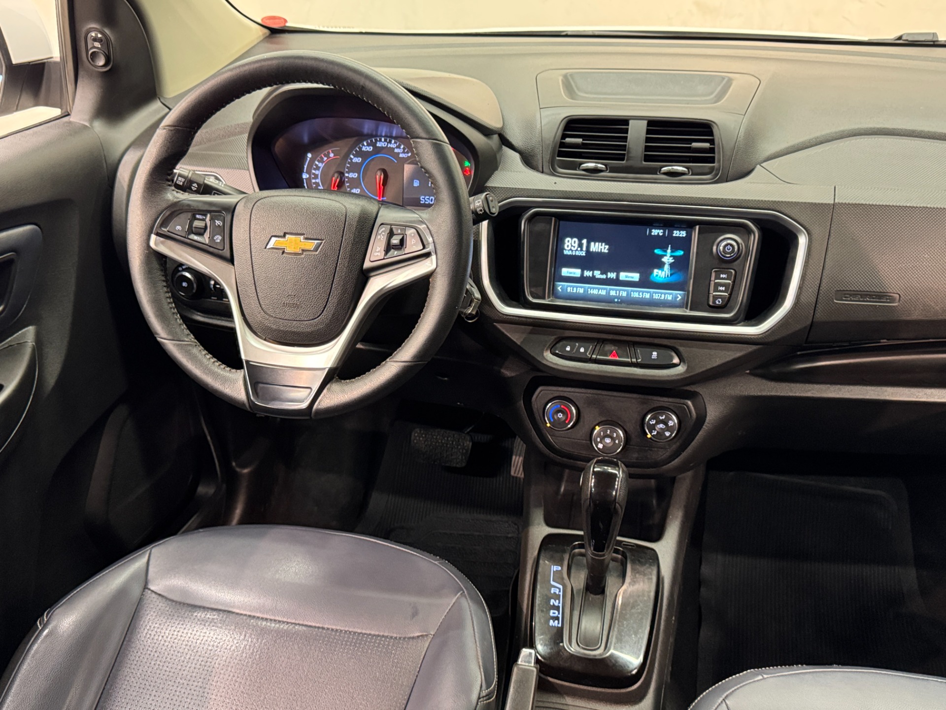 Chevrolet Spin Premier 1.8 8V Econo.flex 5P Aut. - foto 9