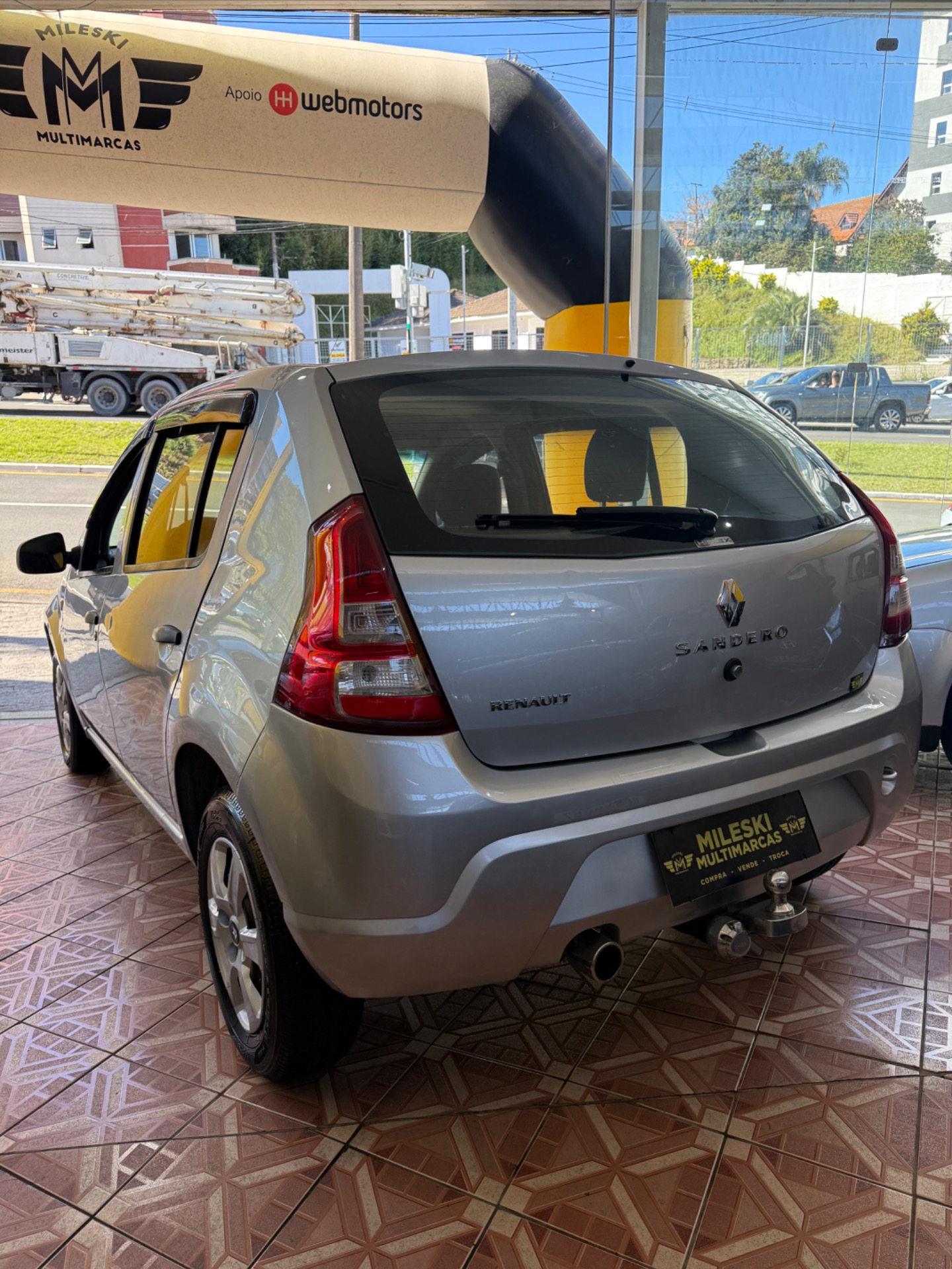 Renault Sandero Authentique Hi Flex 1.0 16V 5P - foto 8