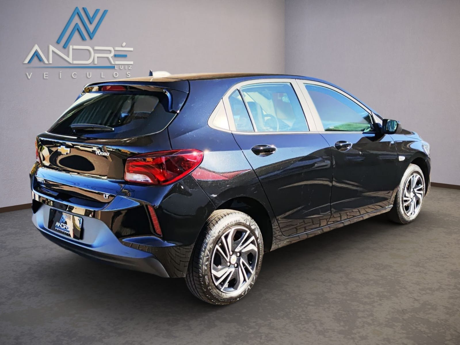 Chevrolet Onix Hatch LT 1.0 12V Tb Flex 5P Aut. - foto 3