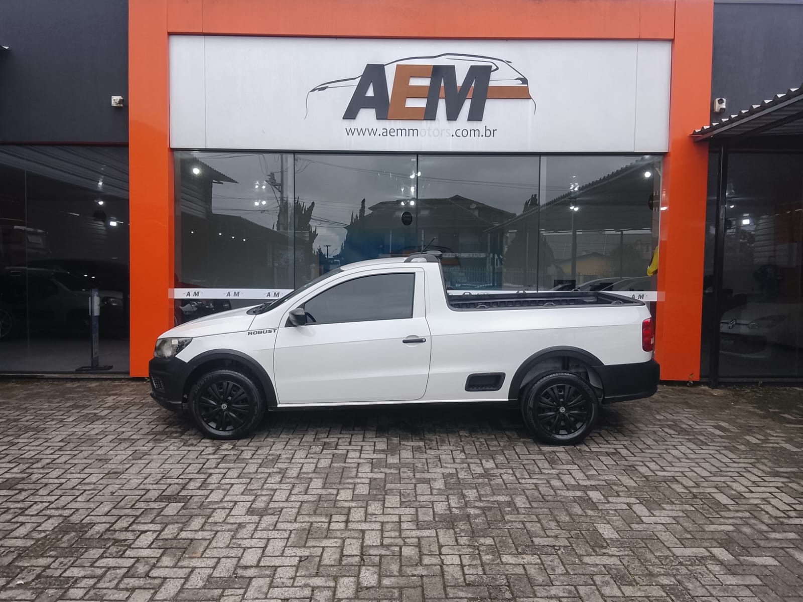 Volkswagen Saveiro Robust 1.6 Total Flex 8V - foto 4