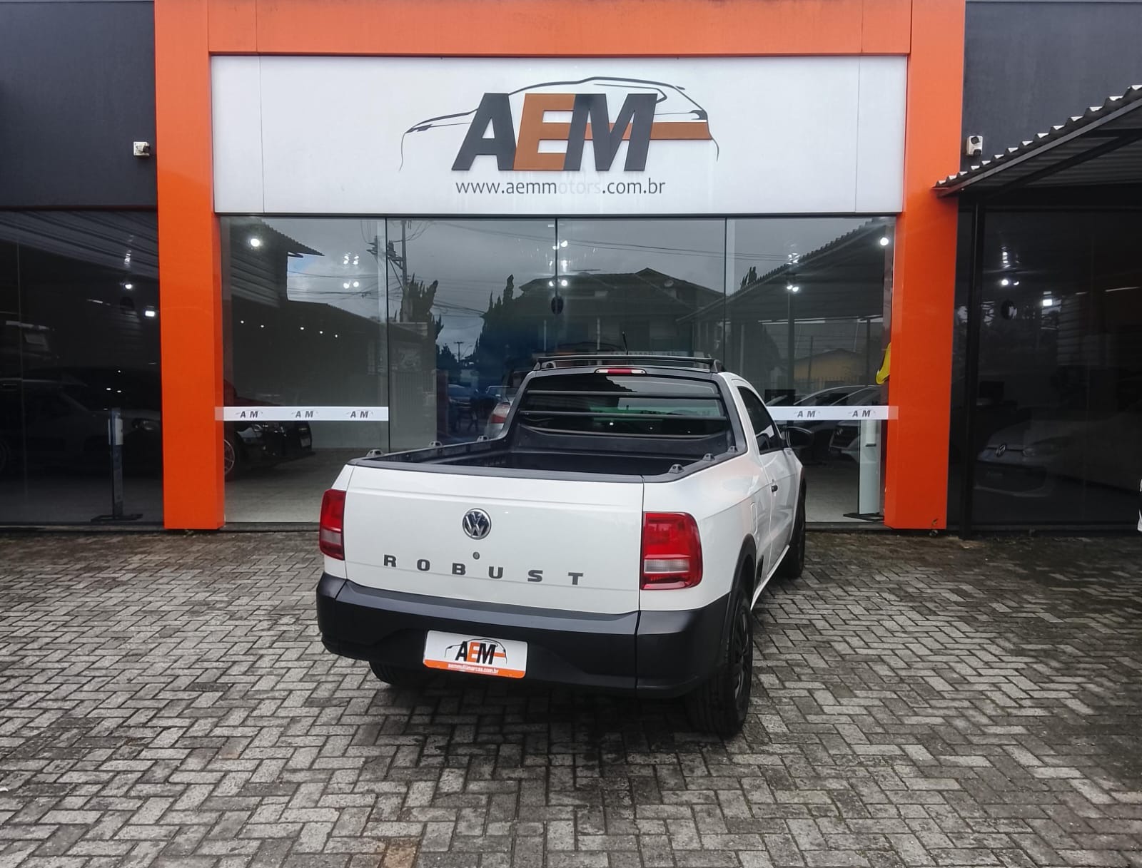 Volkswagen Saveiro Robust 1.6 Total Flex 8V - foto 12