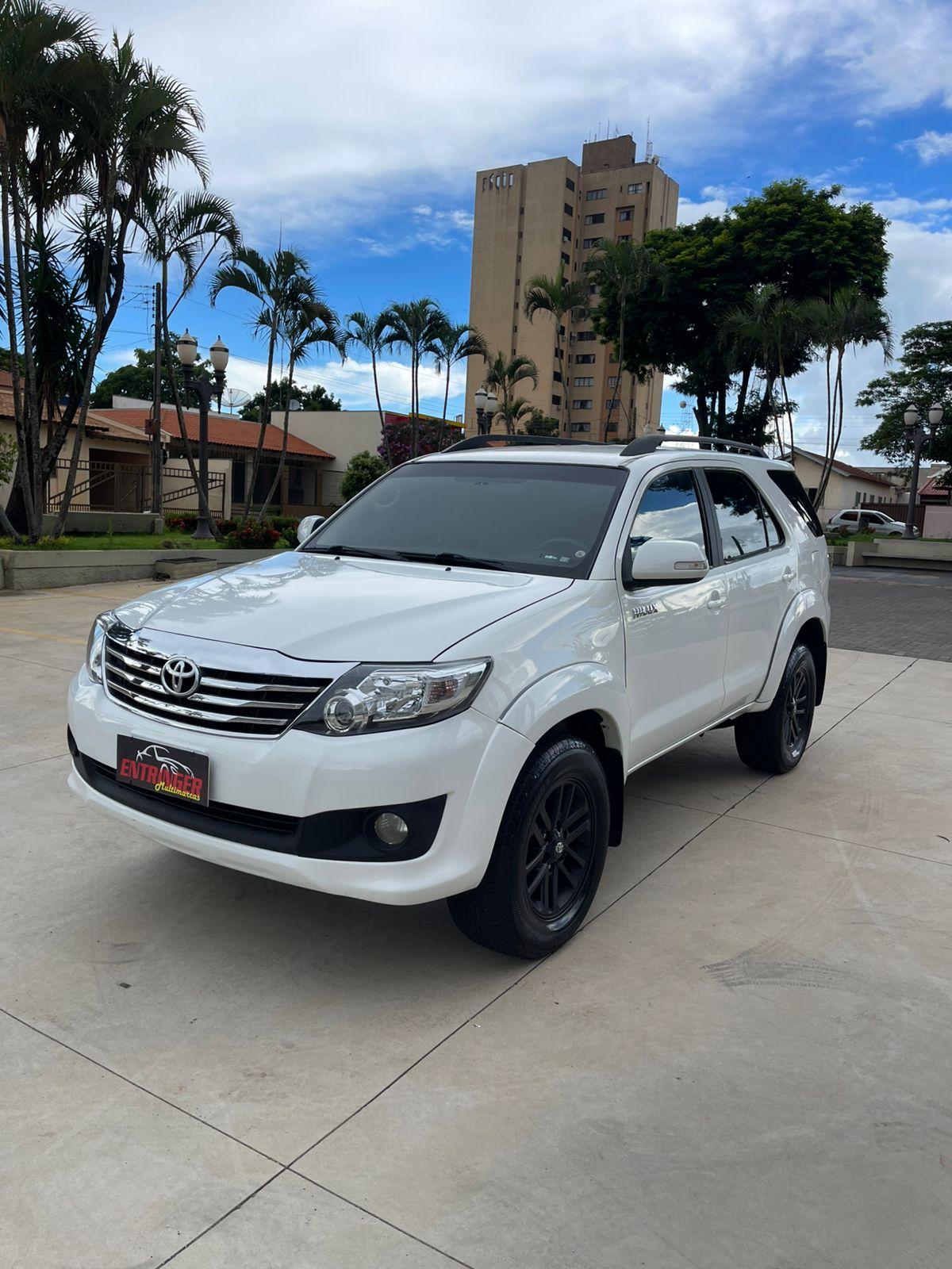 Toyota Hilux 2014 à venda