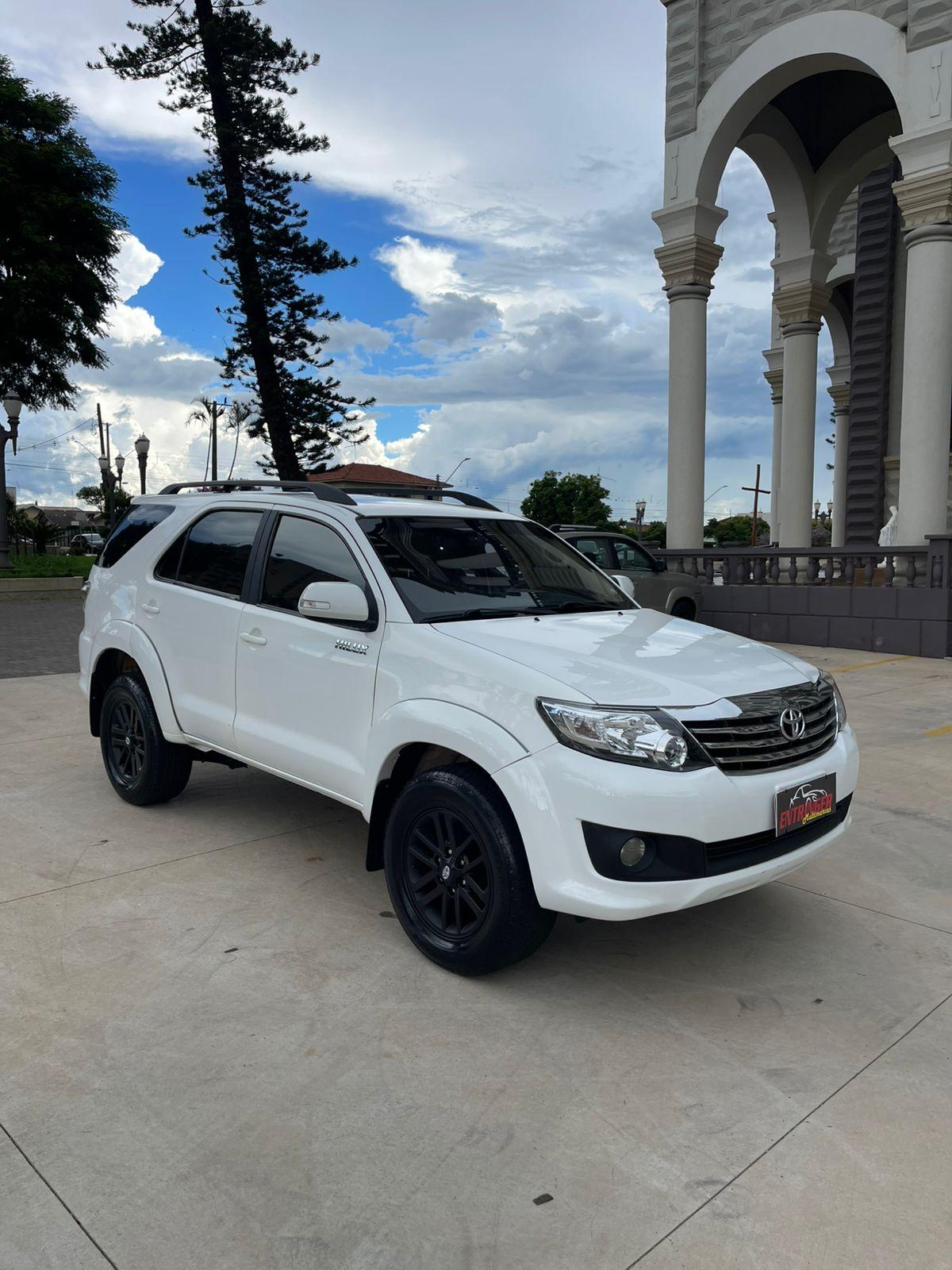 Toyota Hilux Sr 4X2 2.7 2.7 Flex 16V Mec. - foto 9