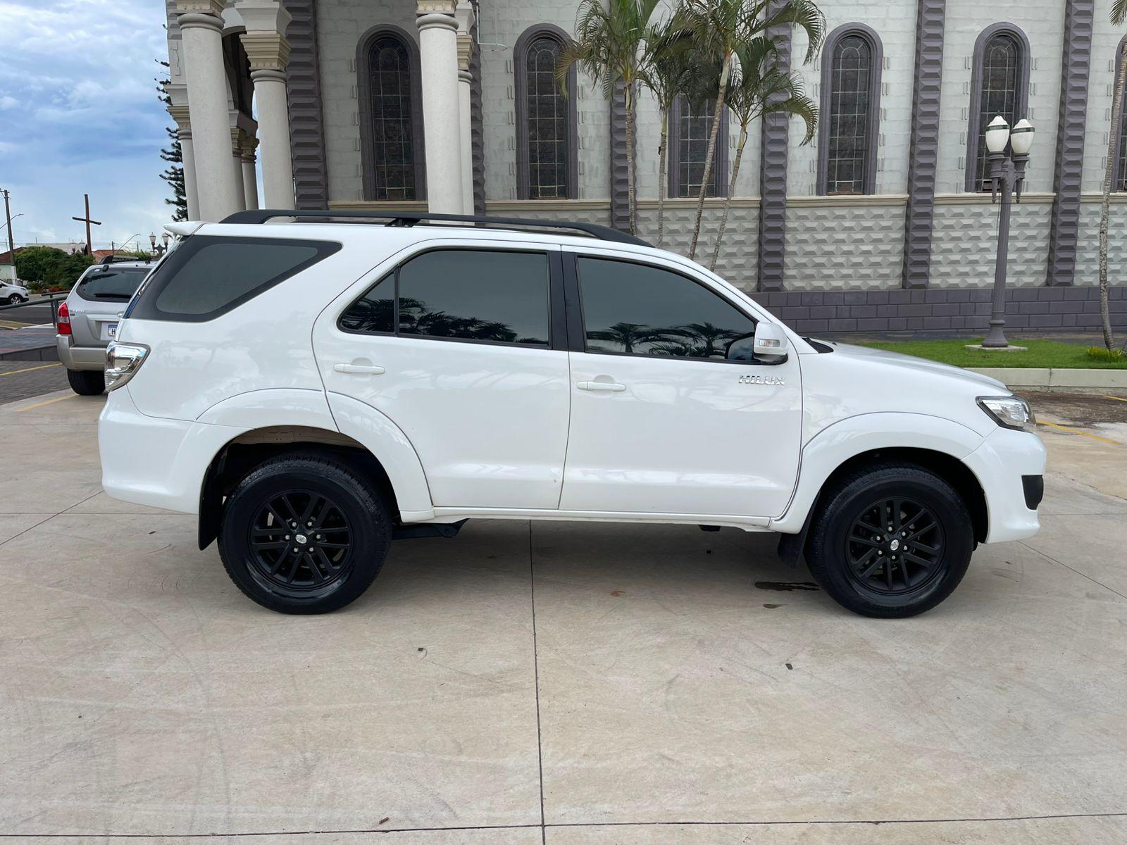 Toyota Hilux Sr 4X2 2.7 2.7 Flex 16V Mec. - foto 10