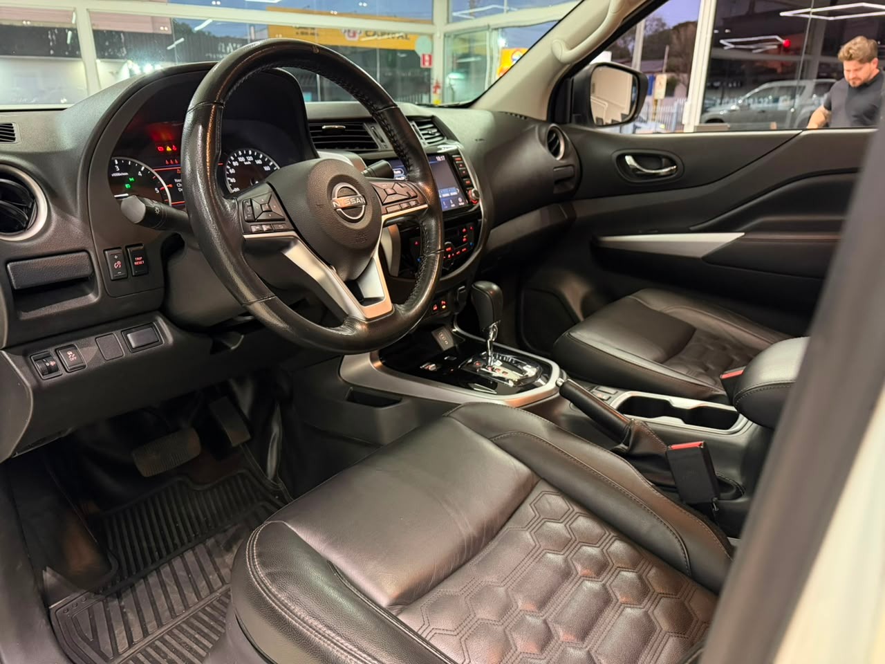 Nissan Frontier Xe Cd 4X4 2.3 Bi Tb Diesel Aut. - foto 14