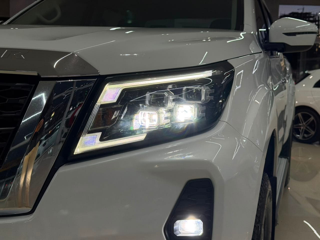 Nissan Frontier Xe Cd 4X4 2.3 Bi Tb Diesel Aut. - foto 5
