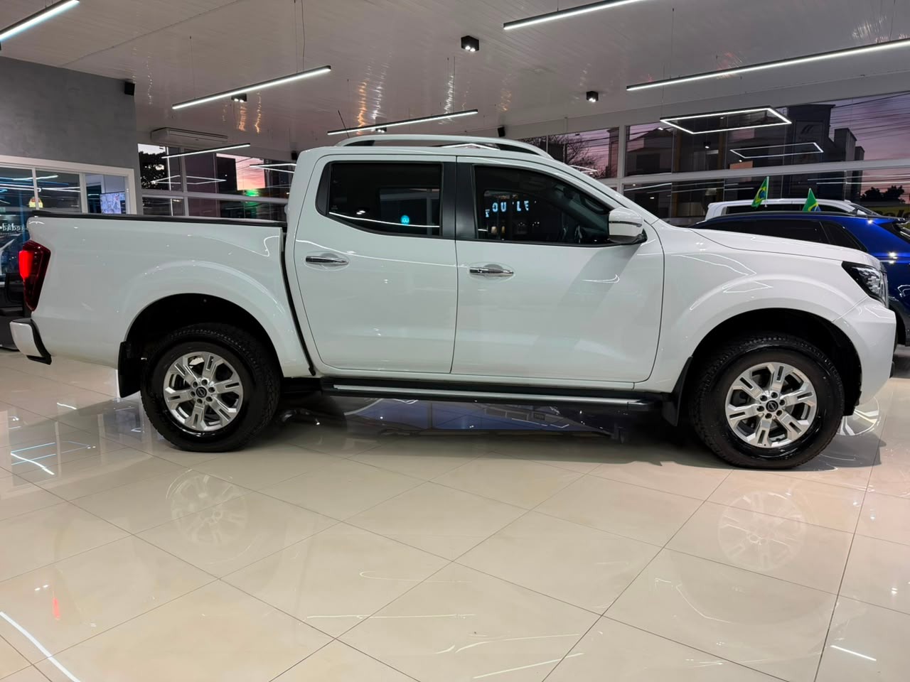 Nissan Frontier Xe Cd 4X4 2.3 Bi Tb Diesel Aut. - foto 12