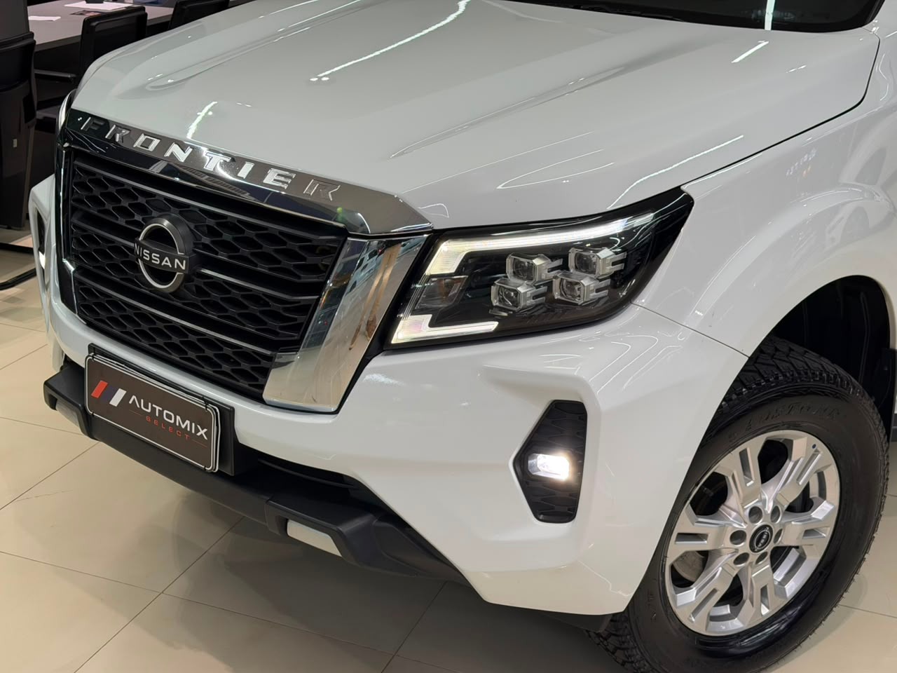 Nissan Frontier Xe Cd 4X4 2.3 Bi Tb Diesel Aut. - foto 2