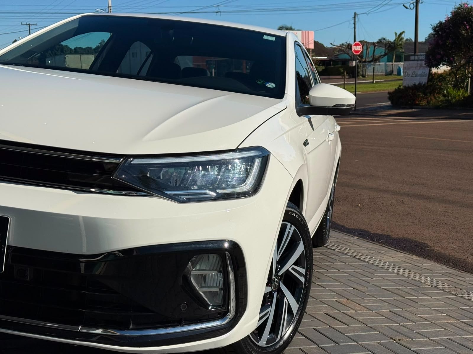 Volkswagen Virtus Highline 200 TSI 1.0 Flex 12V Automático - foto 2