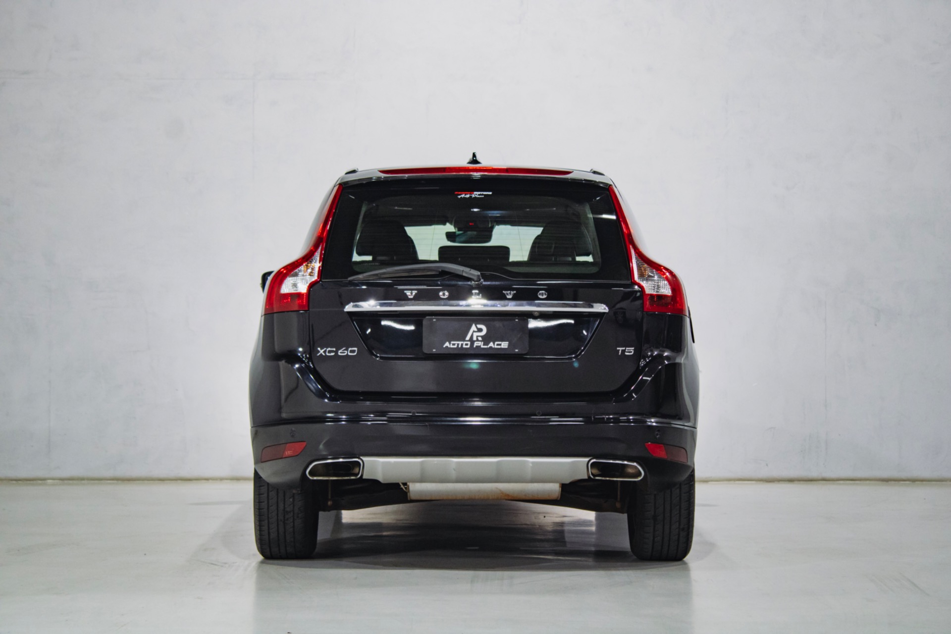 Volvo XC60 6.0 T 5 Kinetic 2.0 245cv Fwd 5P - foto 5