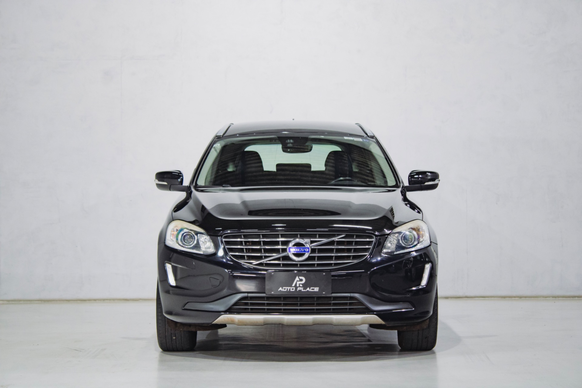 Volvo XC60 6.0 T 5 Kinetic 2.0 245cv Fwd 5P - foto 2